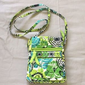 New w/o Tags Vera Bradley Small Crossbody